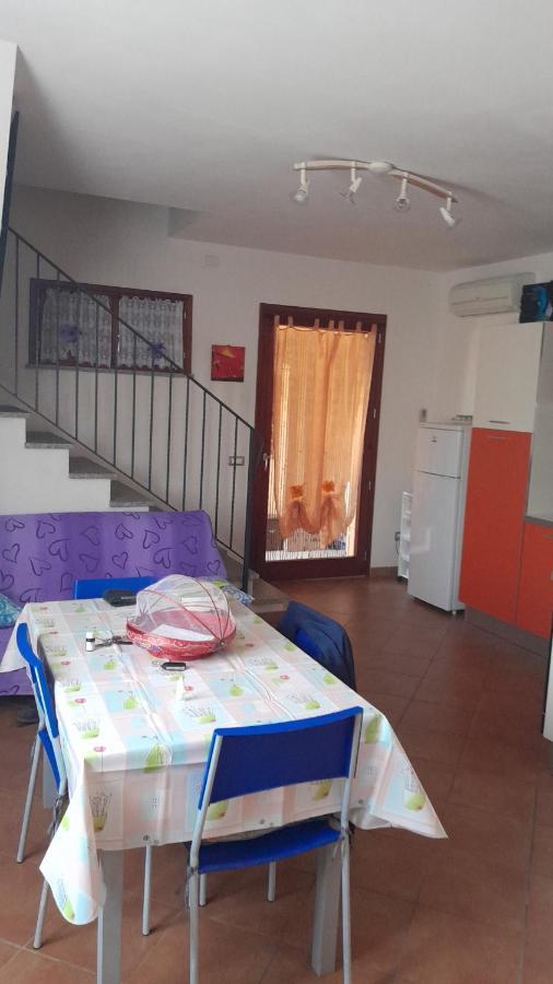 Su Due Livelli Super Accessoriata Villa SantʼAnna Arresi