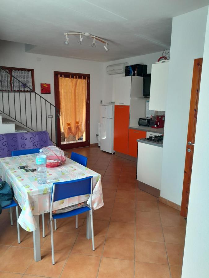 Su Due Livelli Super Accessoriata Villa SantʼAnna Arresi